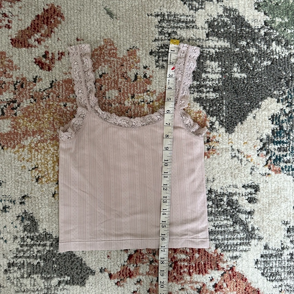 Wild Skyes Crop Lace Trim Tank Top Cami Size XS y2k style EUC

Bin 12 - Picture 8 of 9
